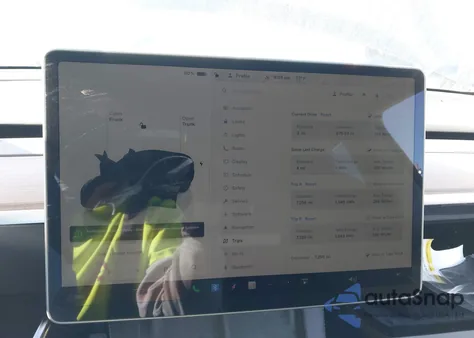 2024 Tesla Model Y Long Range Dual Motor All-Wheel Drive from USA, damaged, VIN 7SAYGAEE5RF127224